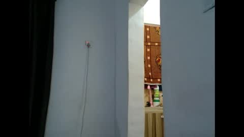 Snapshot of juicyxpink chatting on 09/19/25, 07:32 juicyxpink online show from 09/19/25, 07:32