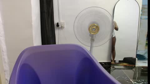 juicyxpink online show from 02/23/26, 02:42