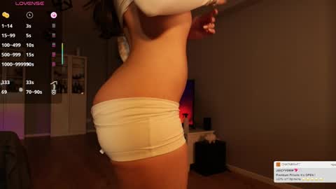 Juicy online show from 04/18/26, 07:07