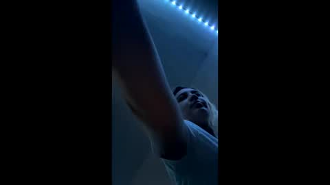 Juiccy online show from 09/25/25, 08:51