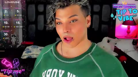 Jujubee online show from 12/14/24, 12:44