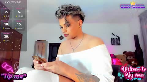 Jujubee online show from 01/09/25, 09:47