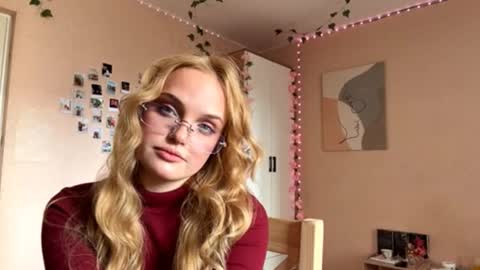 Alana online show from 03/14/26, 11:37