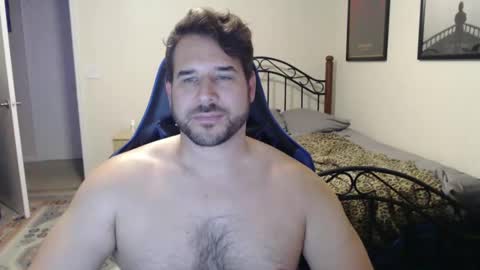 Snapshot of jules25 chatting on 09/11/25, 03:28 jules25 online show from 09/11/25, 03:28