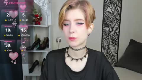 Snapshot of julescrown chatting on 12/13/24, 01:04 Jules online show from 12/13/24, 01:04