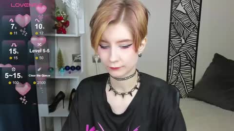 Snapshot of julescrown chatting on 12/13/24, 04:11 Jules online show from 12/13/24, 04:11