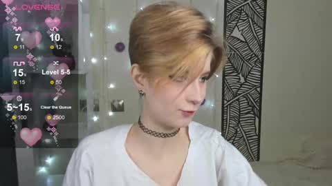 Snapshot of julescrown chatting on 12/27/24, 01:32 Jules online show from 12/27/24, 01:32