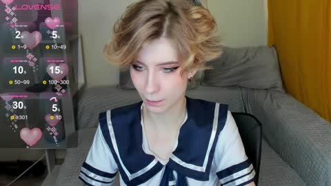 Snapshot of julescrown chatting on 01/27/25, 04:20 Jules online show from 01/27/25, 04:20