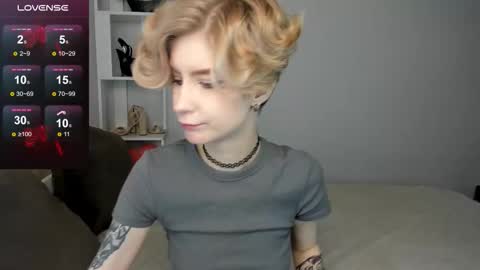 Snapshot of julescrown chatting on 09/13/25, 12:54 Jules online show from 09/13/25, 12:54