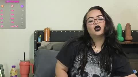 Julesss online show from 05/02/26, 07:24