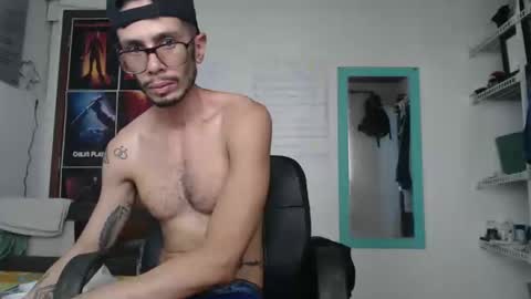 Julfigo online show from 03/11/25, 10:20