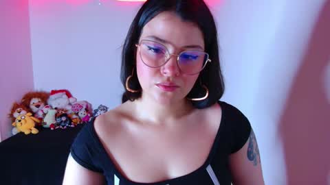 Snapshot of juli05star chatting on 12/20/25, 01:56 Juliana online show from 12/20/25, 01:56