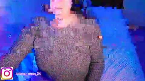  Juliana Torres  online show from 01/14/25, 02:40