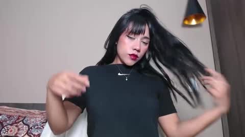 Snapshot of juli_love11 chatting on 03/26/26, 10:48 JULIETA online show from 03/26/26, 10:48