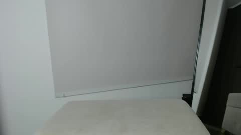 Snapshot of juli_love11 chatting on 04/10/26, 11:53 JULIETA online show from 04/10/26, 11:53