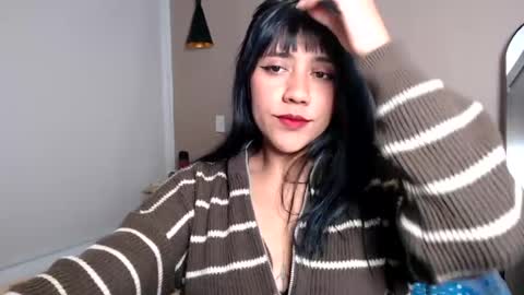 Snapshot of juli_love11 chatting on 08/03/26, 01:37 JULIETA online show from 08/03/26, 01:37