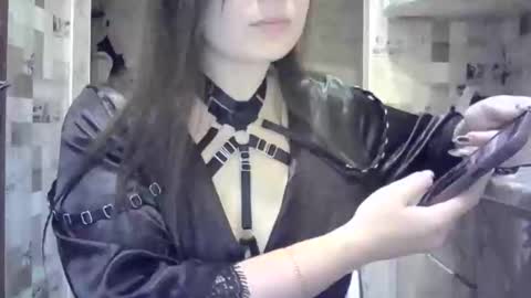 Snapshot of julia69009 chatting on 12/19/24, 12:02 julia69009 online show from 12/19/24, 12:02