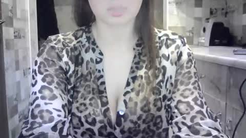 julia69009 online show from 01/12/26, 11:43