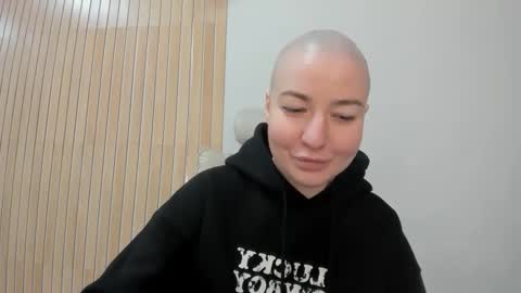 Snapshot of julia_bright chatting on 04/10/26, 02:22 julia bright online show from 04/10/26, 02:22