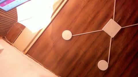 Julia online show from 02/21/25, 12:49