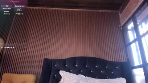 Julia online show from 01/17/26, 10:13