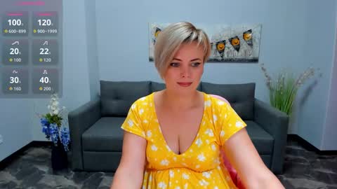 Julia online show from 11/01/25, 06:59