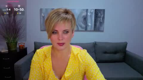 Julia online show from 11/15/25, 06:44