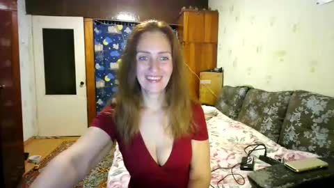 Snapshot of juliaa_foxi chatting on 10/12/25, 05:34 juliaa_foxi online show from 10/12/25, 05:34