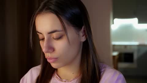 Molly online show from 03/01/26, 02:52