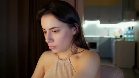 Snapshot of juliacontrol chatting on 03/19/26, 03:27 Molly online show from 03/19/26, 03:27