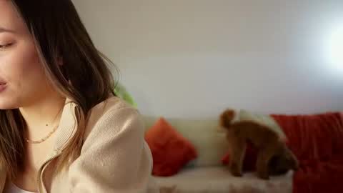 Snapshot of juliacontrol chatting on 04/06/26, 03:02 Molly online show from 04/06/26, 03:02