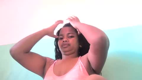 juliah02 online show from 01/31/25, 05:40