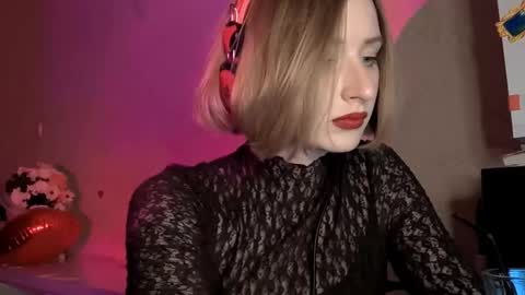 Kate online show from 02/14/26, 09:11