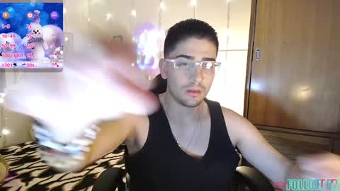 Julian online show from 12/03/24, 02:58