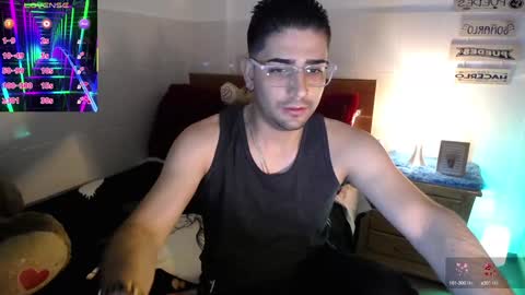 Julian online show from 01/27/25, 04:33