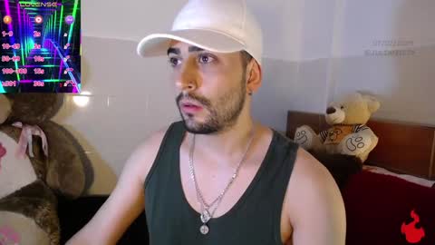 Julian online show from 02/07/25, 08:42