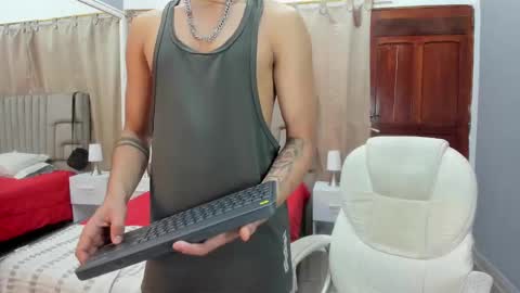 julian billy online show from 01/31/25, 07:08