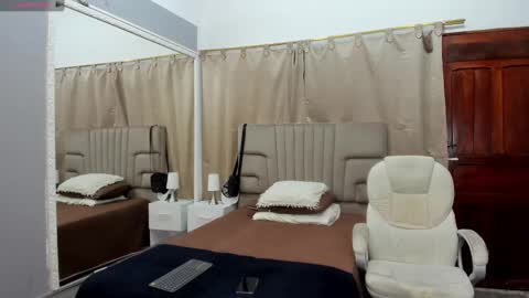 julian billy online show from 02/05/25, 11:34