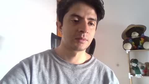 Snapshot of julian_mora7 chatting on 10/31/25, 03:57 Julian Mora online show from 10/31/25, 03:57