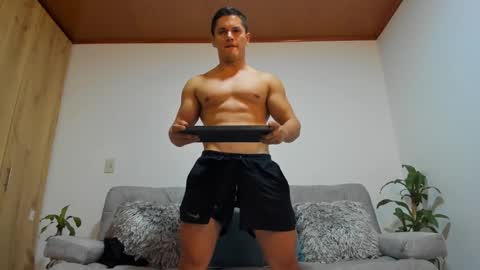 julian_wallace online show from 12/13/24, 01:37