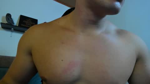 julian_wallace online show from 09/12/25, 07:25