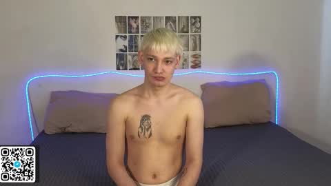 Snapshot of julian_win chatting on 03/20/26, 07:57 Eren online show from 03/20/26, 07:57