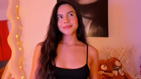 Snapshot of juliana_cute_22 chatting on 03/13/26, 01:12 Juliana online show from 03/13/26, 01:12