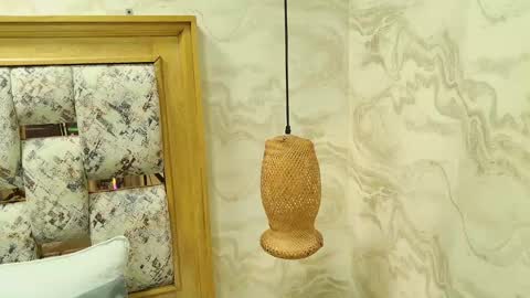 juliana_mendez25 online show from 10/05/25, 07:01