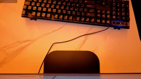 Online 2200 to 600 online show from 11/25/25, 02:44