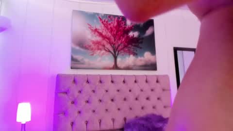  JULIANA CASTRO online show from 01/15/25, 05:47