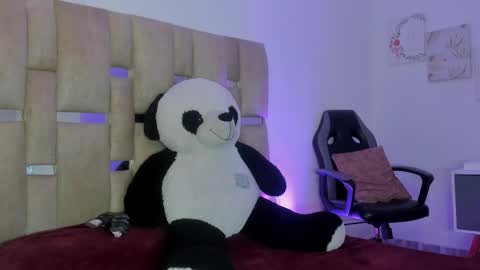 Snapshot of julianacarter chatting on 01/16/26, 08:46 JulianaCarter online show from 01/16/26, 08:46