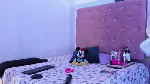 Snapshot of julianacarter chatting on 02/21/26, 07:26 JulianaCarter online show from 02/21/26, 07:26