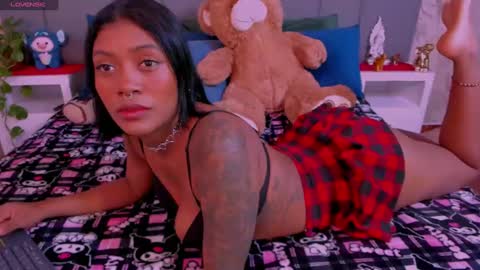 juli online show from 01/24/25, 01:13