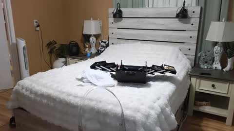 Texas Mamasita online show from 12/16/25, 03:39